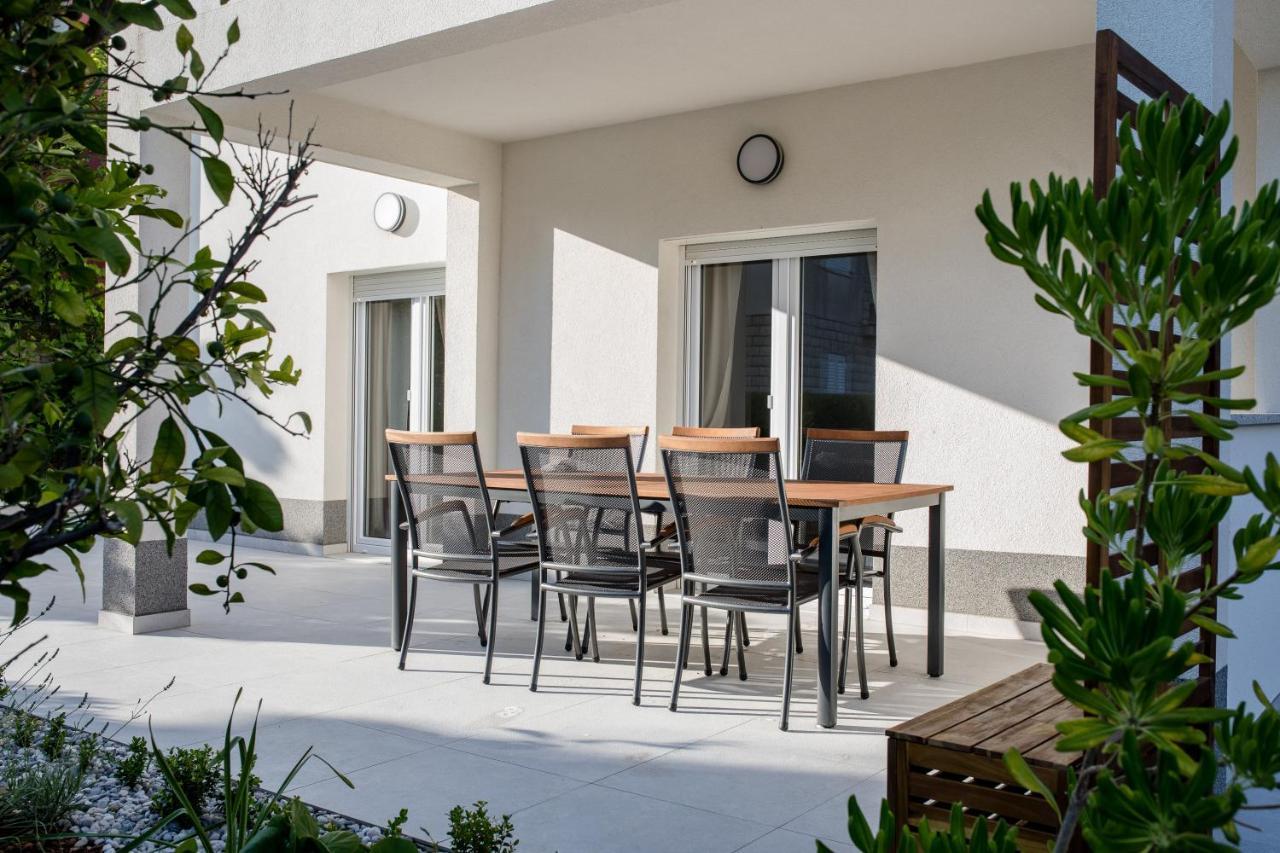 Peaceful Haven Near The Sea-Apartments Torlak Rab Banjol Kültér fotó